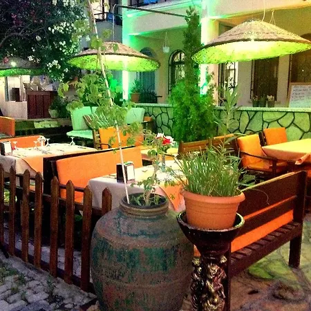 Hotell Caria 3*